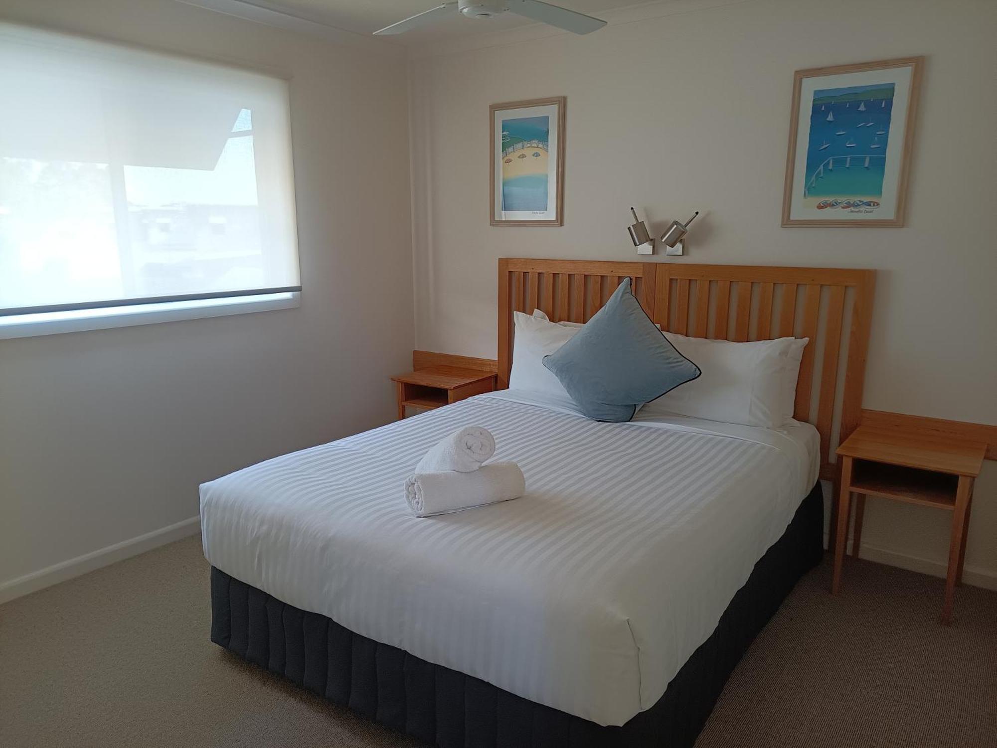 Captains Cove Resort - Waterfront Apartments Paynesville Kültér fotó